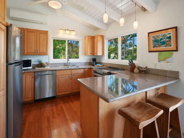 Experience Luxury in Moloa'a Bay - The Perfect Kauai Retreat